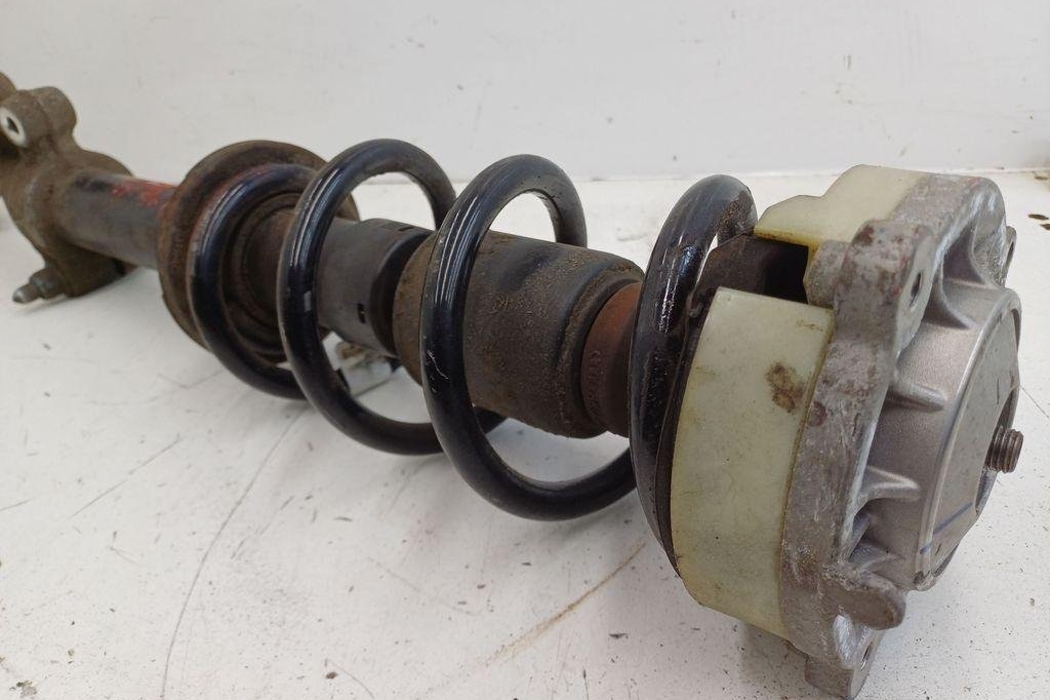 AUDI A6 C6/4F (2004-2011) Front Right Shock Absorber 4K0413031AH 31142795