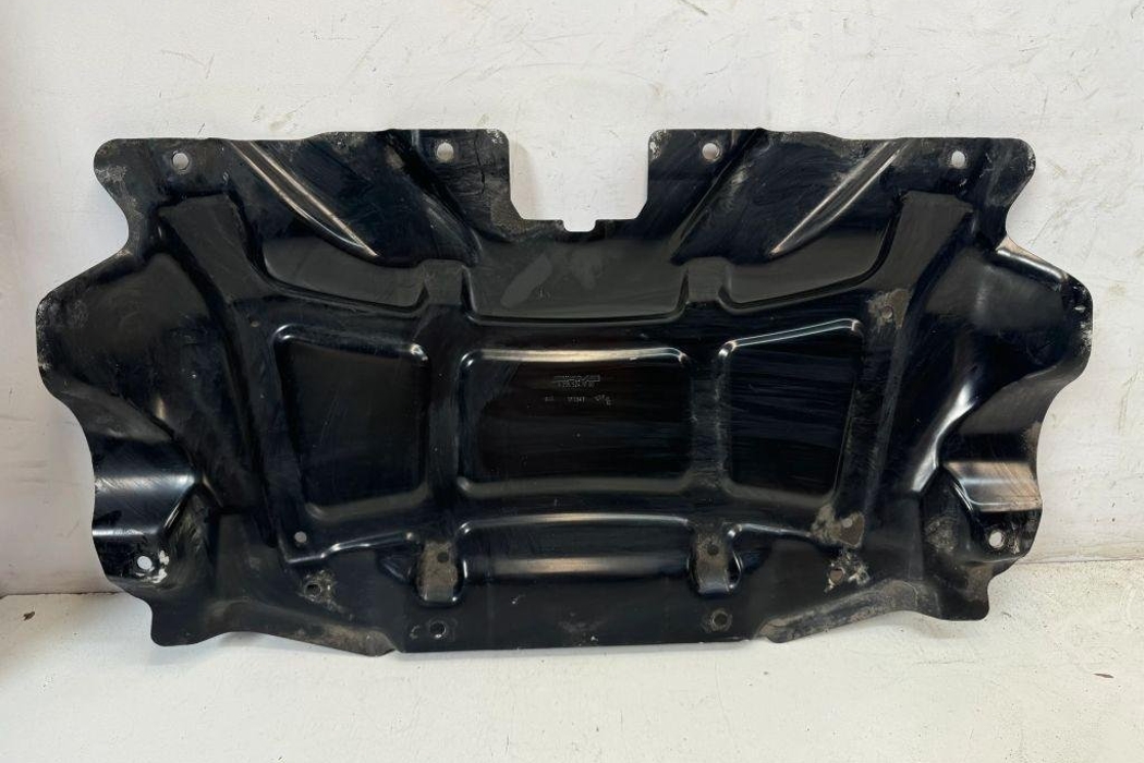 MERCEDES-BENZ C-Class W205/S205/C205 (2014-2023) Engine Cover A2055241700 31154176