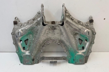 PORSCHE 911 991 (2011-2020) Gearbox Mount Bracket 99137511403 31122839
