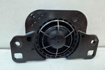 AUDI A6 C6/4F (2004-2011) Paneļa skaļrunis 4N0035398 31130973