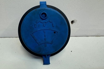 VOLVO XC60 2 generation (2017-2024) Washer Reservoir Tank 31468137 31142446