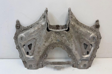 PORSCHE 911 991 (2011-2020) Gearbox Mount Bracket 99137511403 31143203