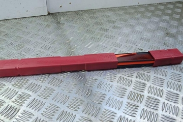 BMW X6 F16 (2014-2020) Warning Triangle 6770487 31143936