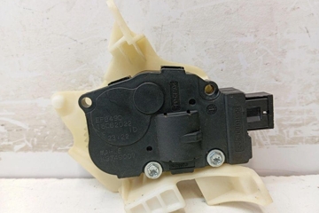 PORSCHE Macan 1 generation (2013-2023) Ventilator för kupévärmare K9749007 31150668