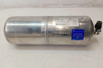 VOLVO XC60 2 generation (2017-2024) Air reservoir 31429963 31154508
