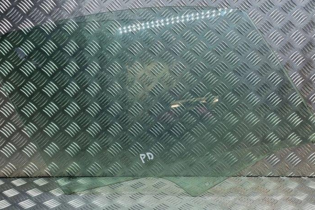 CITROËN C4 1 generation (2004-2011) Front Right Door Glass 43R001583 31115960