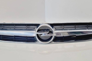 OPEL Vectra C (2002-2005) Решетка радиатора 464192822 31074830