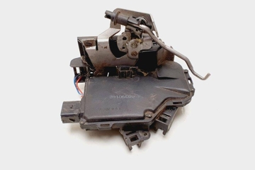 AUDI A6 C6/4F (2004-2011) Aizmugurējā labā durvju slēdzene 4B0939016B 31081036