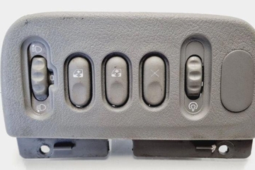 RENAULT Megane 2 generation (2002-2012) Switches 7700432429 31100795