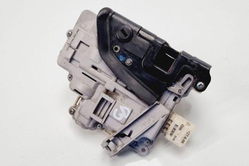 AUDI A6 C6/4F (2004-2011) Aizmugurējā labā durvju slēdzene 31101728