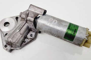 VOLKSWAGEN Passat B7 (2010-2015) Front Right Seat Control  Motor 0130002529,140806 31106143