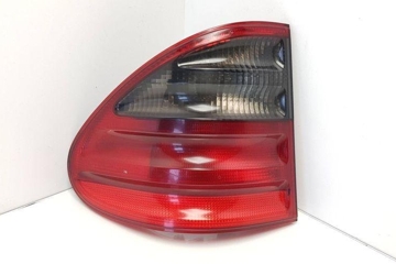 MERCEDES-BENZ E-Class W211/S211 (2002-2009) Aizmugurējais kreisais lukturis A2108206764 31109602
