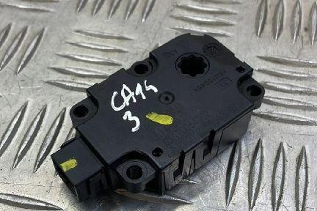 AUDI A4 B7/8E (2004-2008) Interior Heater Flap Motor Actuator ZBAT0084D02 31828132