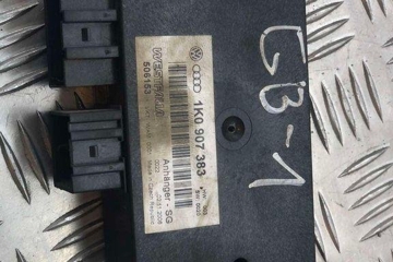 VOLKSWAGEN Passat B7 (2010-2015) Tow Hook Control Unit 1K0907383 31813302