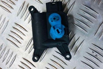 AUDI A4 B7/8E (2004-2008) Interior Heater Flap Motor Actuator 132801309 31813743