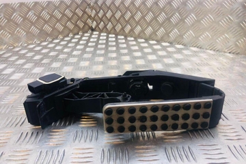 MERCEDES-BENZ C-Class W203/S203/CL203 (2000-2008) Throttle Pedal A1703000404 31814053