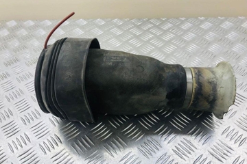 BMW 5 Series E60/E61 (2003-2010) Rear Left Air Suspension Cushion 15496610 31816262