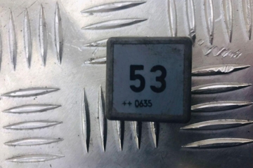 AUDI A8 D3/4E (2002-2010) Relays 141951253 31817335