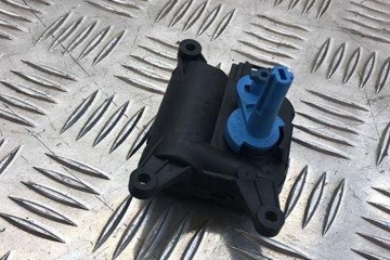 AUDI A4 B7/8E (2004-2008) Interior Heater Flap Motor Actuator 31818864