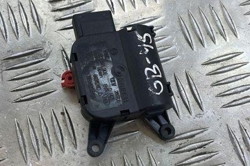 AUDI A4 B7/8E (2004-2008) Interior Heater Flap Motor Actuator 8E2820511A 31822410