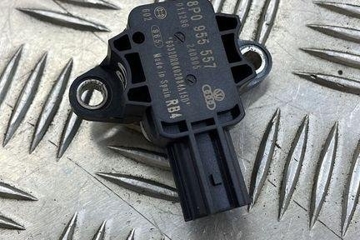 AUDI A4 B7/8E (2004-2008) Задний правый датчик удара 8P0955557 31822440