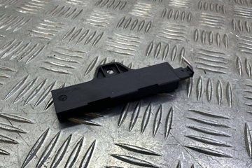 BMW 1 Series F20/F21 (2011-2020) Keyless Entry Antenna 9220832 31838649