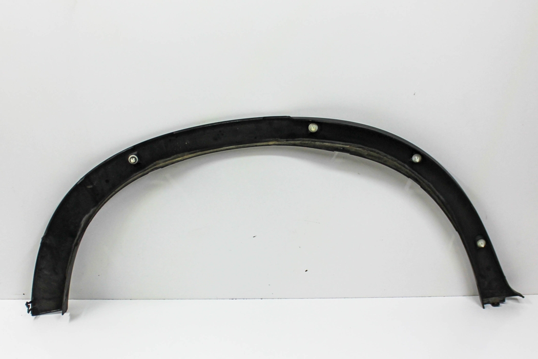 BMW X5 E70 (2006-2013) Front Left Fender Molding 7158425 27306877