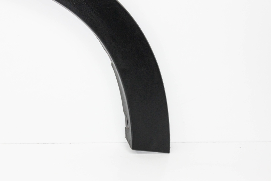 BMW X5 E70 (2006-2013) Front Left Fender Molding 7158425 27306877