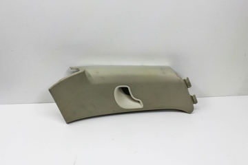 VOLKSWAGEN Touareg 2 generation (2010-2018) Aizmugurējā kreisā statnes apdare 7P6867241G 25943974