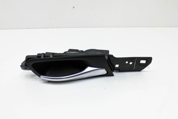 BMW X5 E70 (2006-2013) Right Rear Internal Opening Handle 7137298 27295656