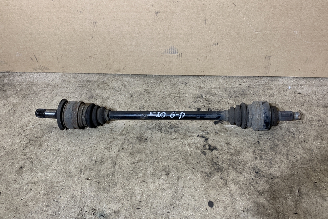 BMW 1 Series F20/F21 (2011-2020) Aizmugurējā labā pusass 7629302 30090273