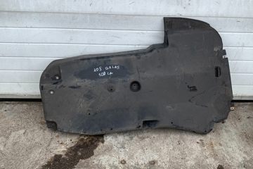 MERCEDES-BENZ C-Class W205/S205/C205 (2014-2023) Rear Middle Bottom Protection a2056900307 30607769