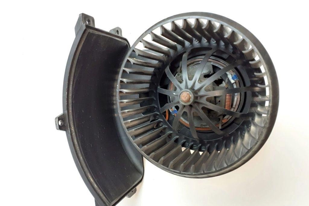 VOLKSWAGEN Transporter T5 (2003-2015) Salona sildītājs E509E302836U176,7E1820021 31908483