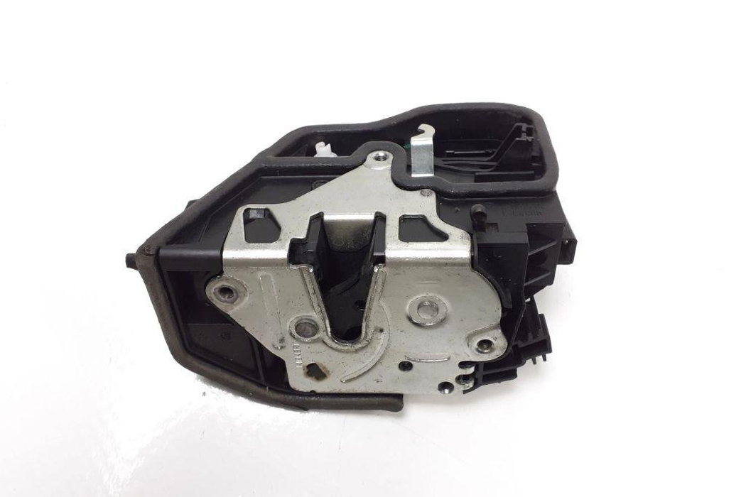 BMW 5 Series E60/E61 (2003-2010) Rear Left Door Lock E509E312717U176,7202147 31911221