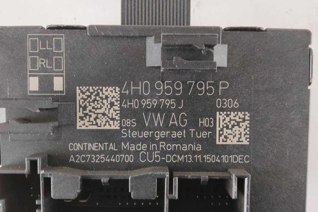 PORSCHE Macan 1 generation (2013-2023) Rear Left Door Control Unit 4H0959795P 31920344