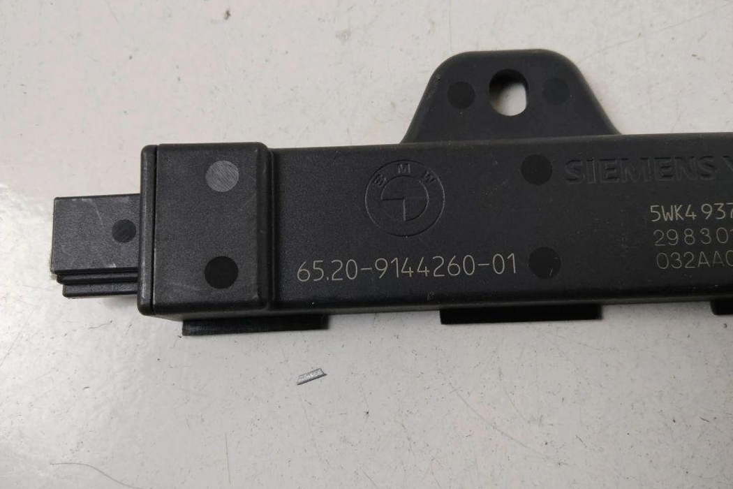 BMW 7 Series F01/F02 (2008-2015) Keyless Entry Antenna 9144260 31932138