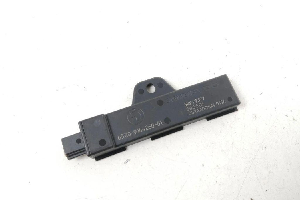 BMW 7 Series F01/F02 (2008-2015) Keyless Entry Antenna 9144260 31932138