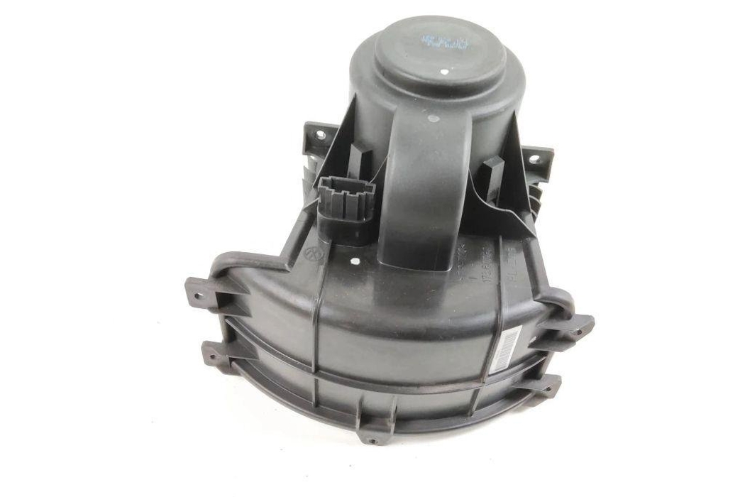 VOLKSWAGEN Transporter T5 (2003-2015) Salona sildītājs 7E1820021 31935398
