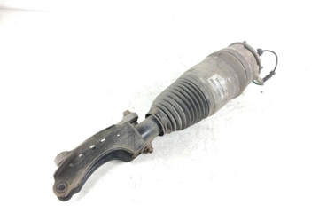 PORSCHE Cayenne 958 (2010-2018) Front right pneumatic shock absorber 7P5616040N 31926144