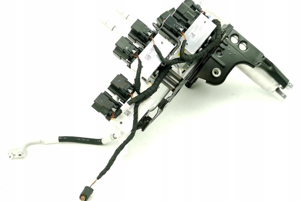 VOLKSWAGEN ID.4 1 generation (2020-2023) Air distributor/valve block (Pneumatic chassis) 1EA816582A 30939272