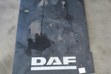 DAF XF (2012-present) 5 generation (2015-2023) Front Left Mudguards 122145 30573749