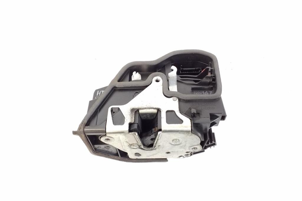 BMW X3 E83 (2003-2010) Kreisās puses bīdāmo durvju slēdzene 7202147 28543872