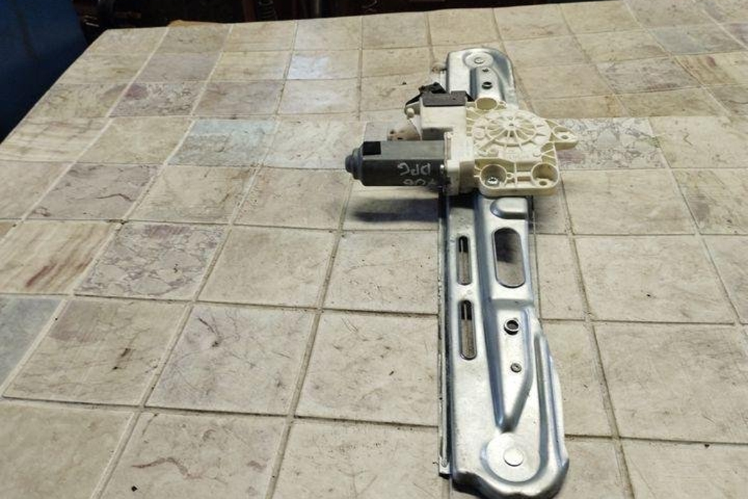 OPEL Signum C (2003-2008) Rear Right Door Window Regulator 106365105,106155102,1137328066 21032740