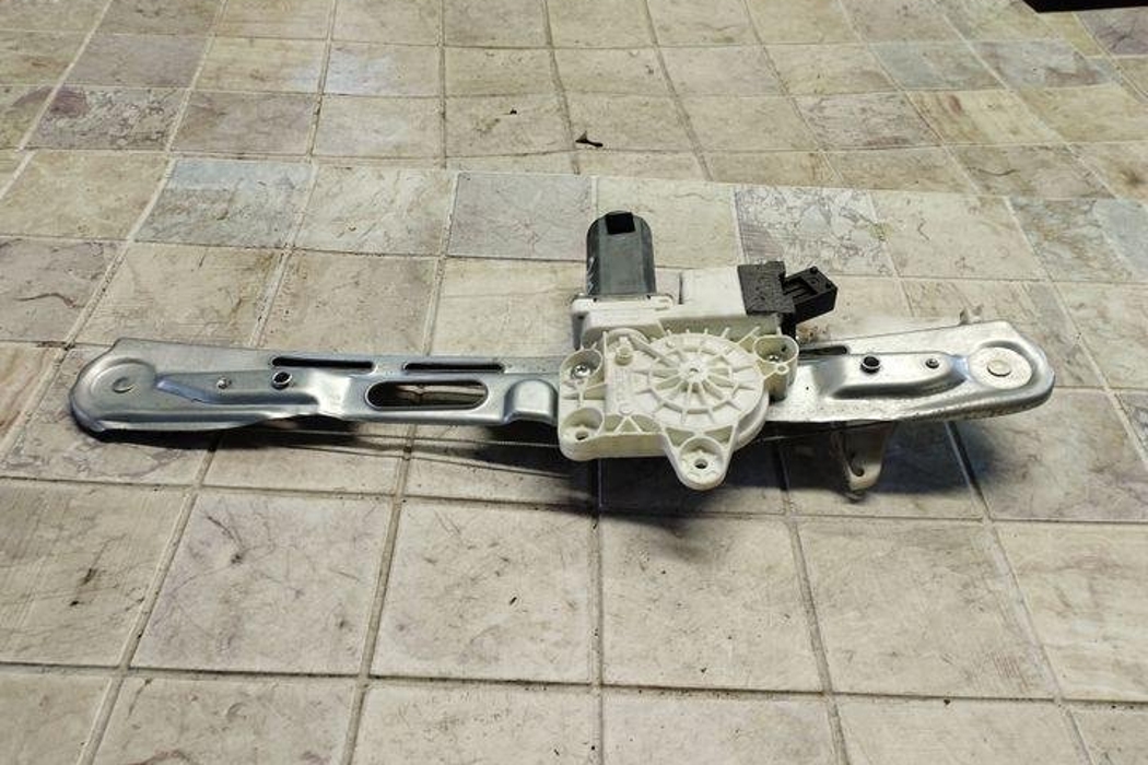 OPEL Signum C (2003-2008) Rear Right Door Window Regulator 106365105, 106155102, 1137328066 21032740