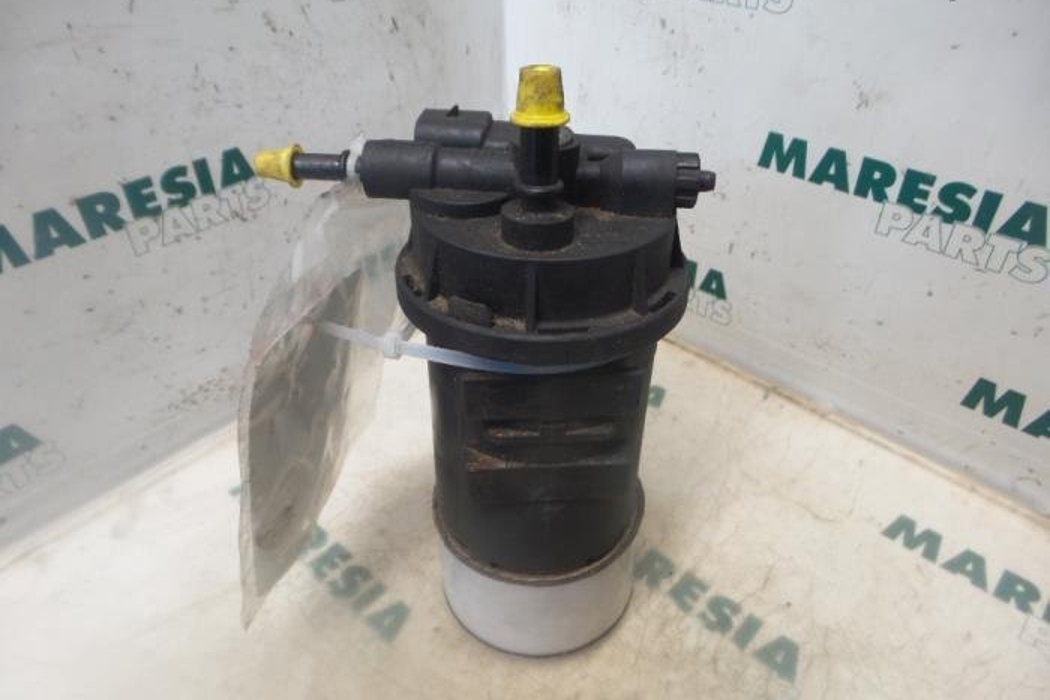 RENAULT Scenic 2 generation (2003-2010) Fuel Filter Housing 8200169353,7701055909,8200780962,8200416943 26986657