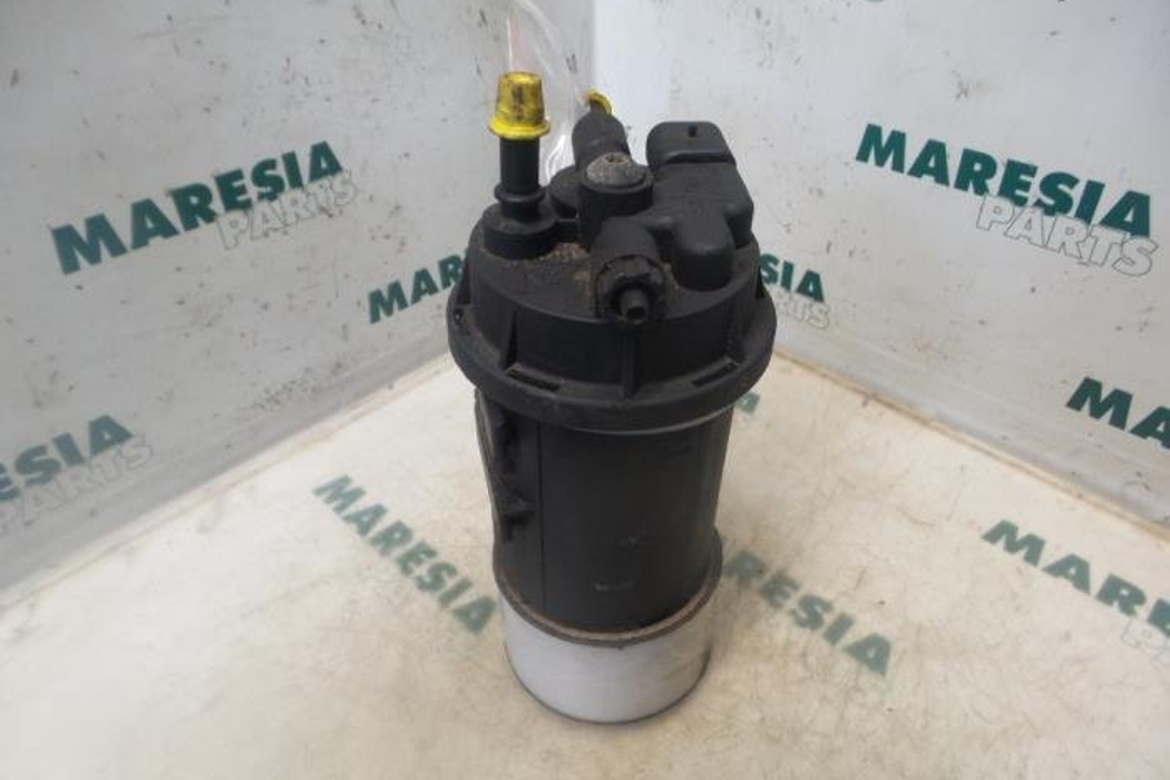 RENAULT Scenic 2 generation (2003-2010) Fuel Filter Housing 8200169353,7701055909,8200780962,8200416943 26986657