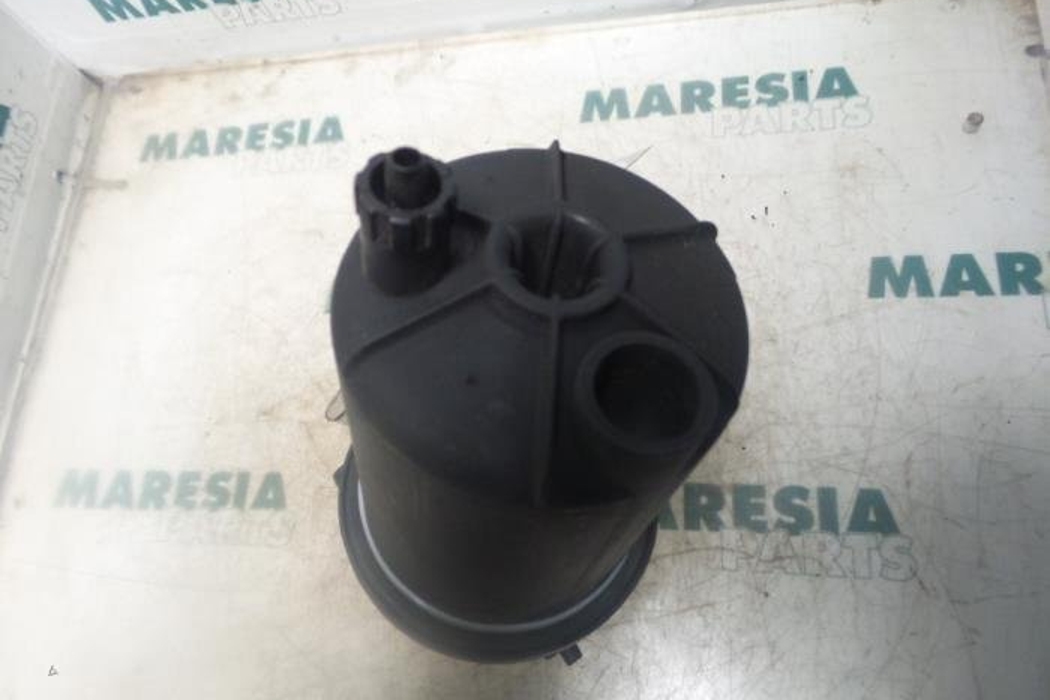 RENAULT Megane 2 generation (2002-2012) Degvielas filtra korpuss 8200169353,7701055909,8200780962,8200416943 26986678