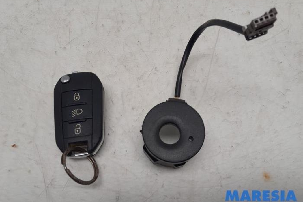 PEUGEOT 208 Peugeot 208 (2012-2015) Motora vadības bloks 9800913080,9811545080,9807531680,1611427780,1613248880,V29059263A 27296622