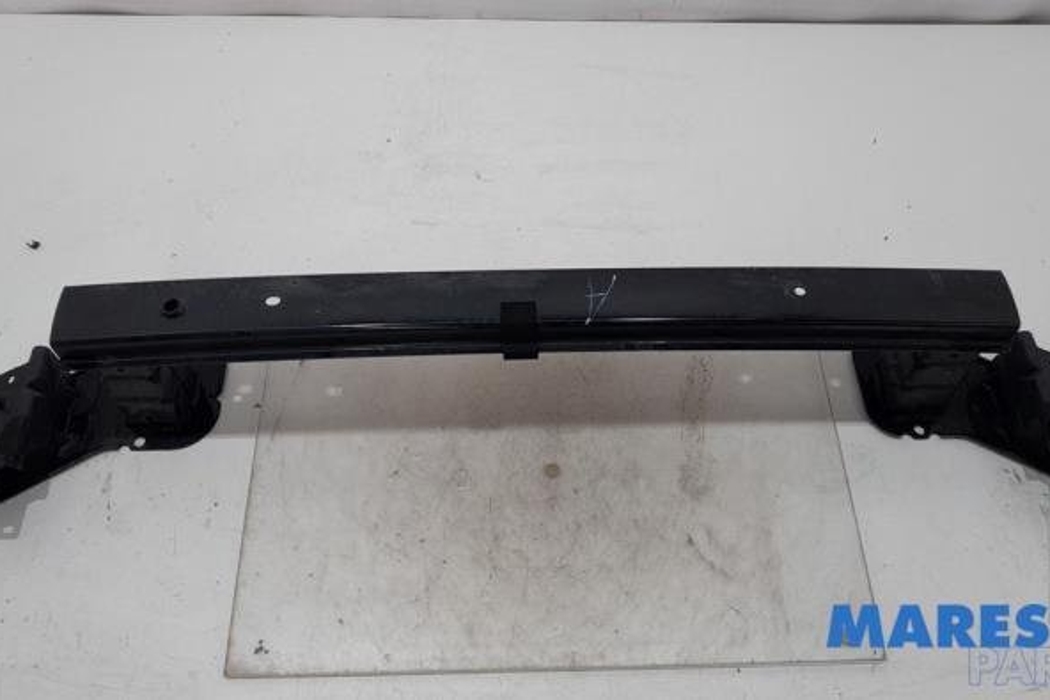 PEUGEOT 3008 1 generation (2010-2016) Aizmugurējā labā bampera stiprinājums 7203P0,007203P0 27396175