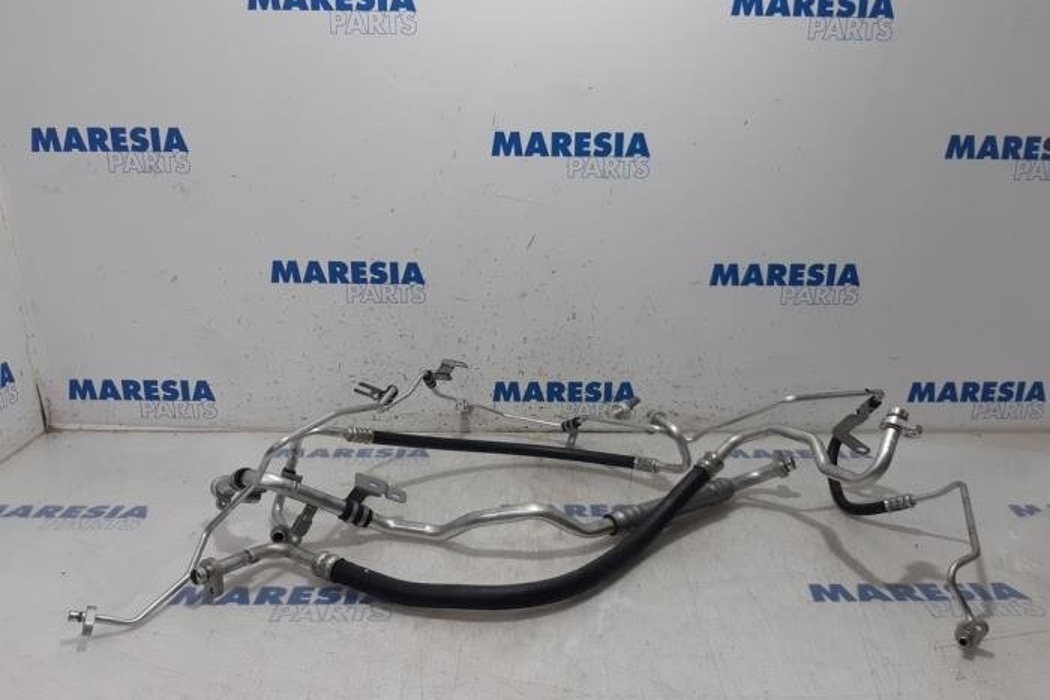 RENAULT Megane 4 generation (2016-2023) AC Hose Pipe 924402668R,924546282R,924801894R,924906677R 27422935